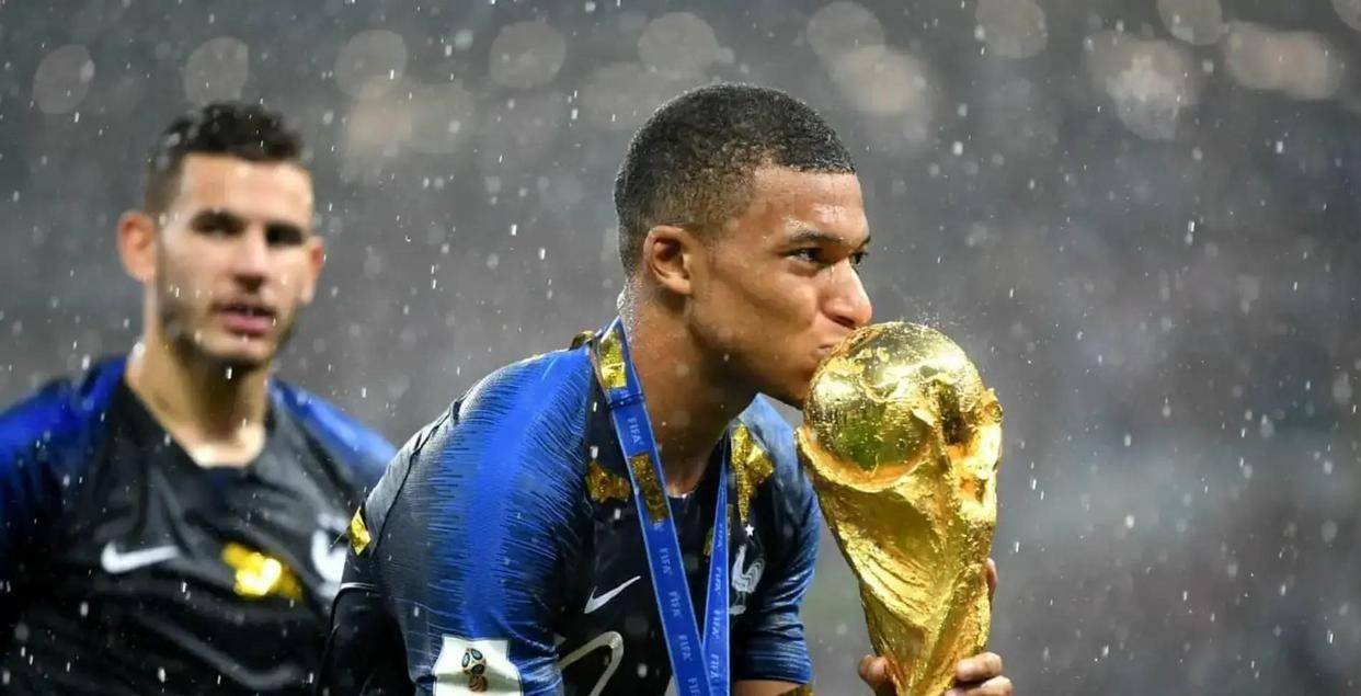 数据比肩梅西C罗！欧冠为什么永远在拒绝姆巴佩？无冕之王还是体系毒药？